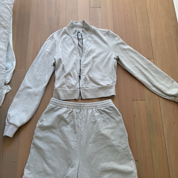 Skims set - Picture 8 of 8